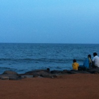 Killing time in Pondicherry: DON'T LET BAGGAGE RUIN YOUR LIFE